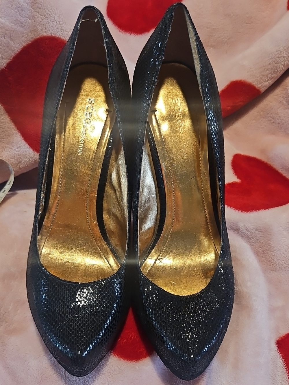 BCBG Textured Black Pointed Toe Pumps with Gold Interior